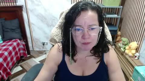 Sonia online show from 04/01/26, 04:37