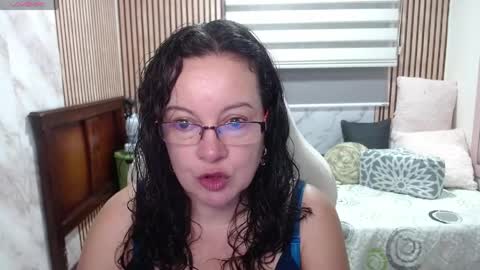 Sonia online show from 06/08/26, 01:11