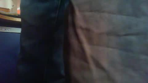 Snapshot of maturedaddi chatting on 10/03/25, 10:01 Maturedaddi online show from 10/03/25, 10:01