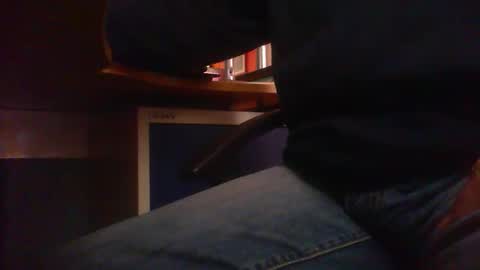 Snapshot of maturedaddi chatting on 10/05/25, 03:32 Maturedaddi online show from 10/05/25, 03:32