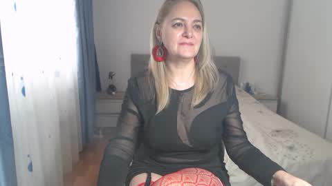 maturediana online show from 02/27/25, 07:01