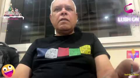 Snapshot of maturedman_44 chatting on 01/19/26, 01:15 DEV online show from 01/19/26, 01:15