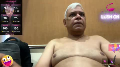 Snapshot of maturedman_44 chatting on 02/06/26, 01:54 DEV online show from 02/06/26, 01:54