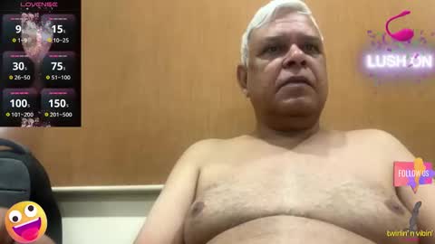 Snapshot of maturedman_44 chatting on 02/18/26, 01:45 DEV online show from 02/18/26, 01:45