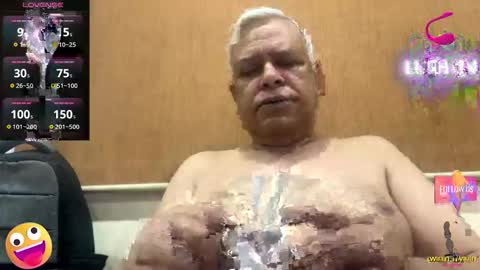 Snapshot of maturedman_44 chatting on 02/22/26, 01:18 DEV online show from 02/22/26, 01:18