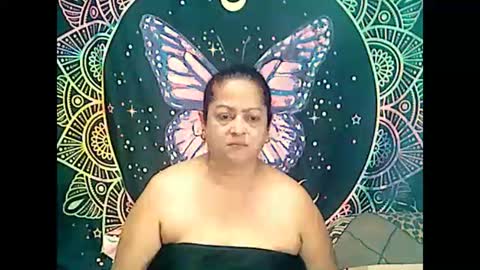 Snapshot of matureindian4u65 chatting on 01/21/25, 12:50 matureindian4u65 online show from 01/21/25, 12:50