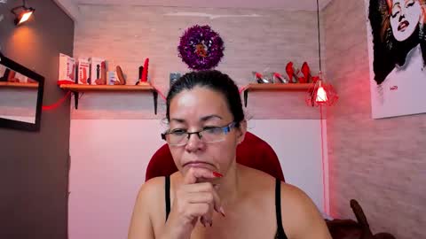 maturepure_ online show from 12/14/25, 02:00