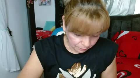 Snapshot of maturetigress4c chatting on 06/25/26, 07:40 Cecilia online show from 06/25/26, 07:40