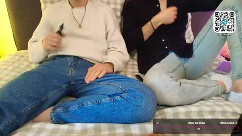 Snapshot of matwinko chatting on 05/20/26, 06:14 Matwinko online show from 05/20/26, 06:14