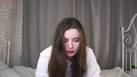 Snapshot of maudhaskell chatting on 02/09/25, 04:40 Lily online show from 02/09/25, 04:40