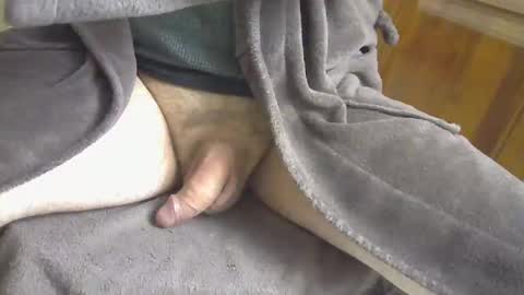 Snapshot of mauluni2 chatting on 02/15/25, 04:03 mauluni2 online show from 02/15/25, 04:03