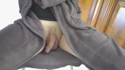 Snapshot of mauluni2 chatting on 03/02/25, 08:38 mauluni2 online show from 03/02/25, 08:38