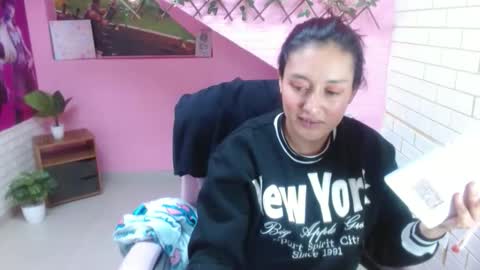 maurakloss303av online show from 01/12/26, 08:14