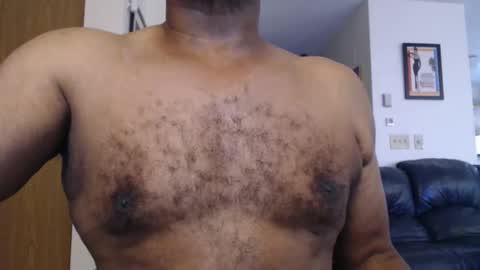 mauricewilson86 online show from 10/28/25, 03:47