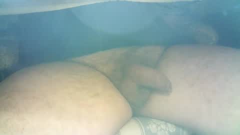 Snapshot of maurit964 chatting on 12/14/24, 01:05 maurit964 online show from 12/14/24, 01:05