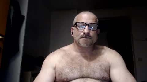 mauro1971 online show from 04/28/26, 02:27