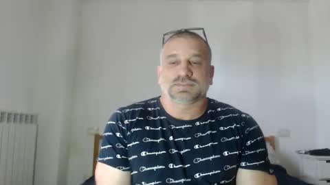 Snapshot of mauro1971 chatting on 05/07/26, 01:05 mauro1971 online show from 05/07/26, 01:05