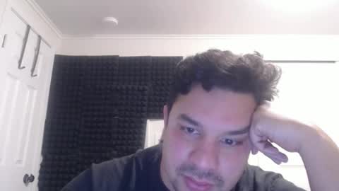 mauro656 online show from 12/17/25, 07:58