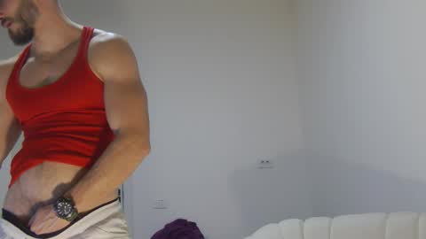 mauro_real_man online show from 02/12/26, 06:03