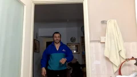 Snapshot of maury311278 chatting on 01/06/25, 09:54 Marcellobausola s k i -p e online show from 01/06/25, 09:54