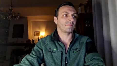 Snapshot of maury311278 chatting on 03/04/25, 09:32 Marcellobausola s k i -p e online show from 03/04/25, 09:32