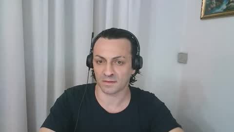 Snapshot of maury311278 chatting on 10/12/25, 09:25 Marcellobausola s k i -p e online show from 10/12/25, 09:25