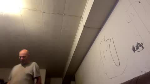 Snapshot of maverick7000 chatting on 01/12/25, 04:42 maverick7000 online show from 01/12/25, 04:42