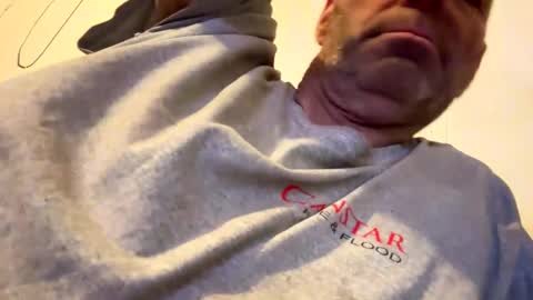 Snapshot of maverick7000 chatting on 01/24/25, 12:42 maverick7000 online show from 01/24/25, 12:42