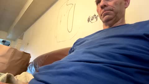 Snapshot of maverick7000 chatting on 03/10/25, 04:03 maverick7000 online show from 03/10/25, 04:03