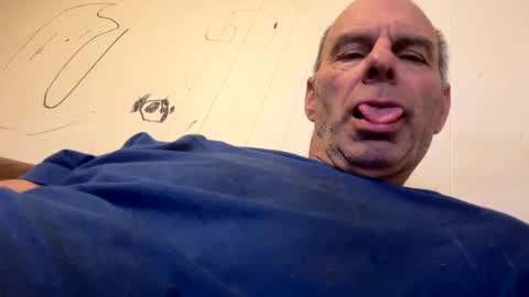 Snapshot of maverick7000 chatting on 03/11/25, 05:49 maverick7000 online show from 03/11/25, 05:49