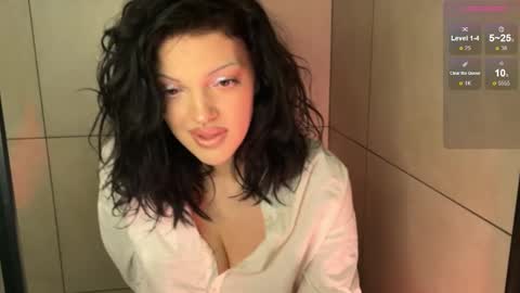 Snapshot of mavis_crystal chatting on 02/03/26, 10:26 Mavis online show from 02/03/26, 10:26