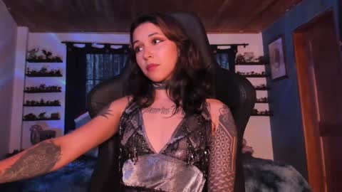 Hilary online show from 12/27/24, 10:48