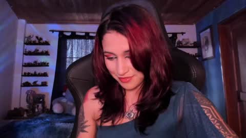 Hilary online show from 01/04/25, 10:24