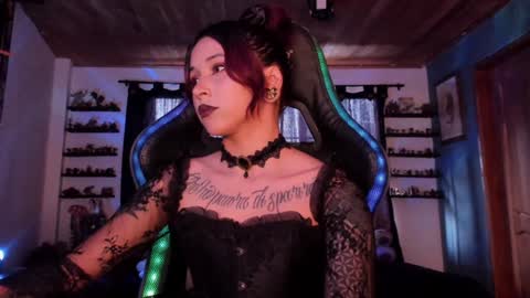 Hilary online show from 01/31/25, 10:31