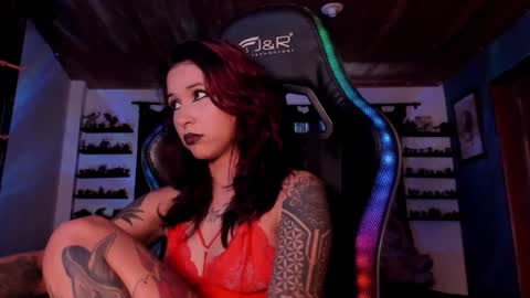 Hilary online show from 02/08/25, 10:40