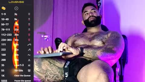 max__prada online show from 09/11/25, 02:22