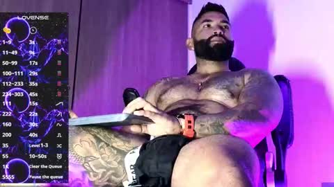 max__prada online show from 10/03/25, 01:46