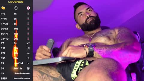 max__prada online show from 05/30/26, 02:52