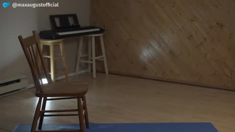 Max   onlyfansmaxaugustofficial online show from 01/15/25, 06:40