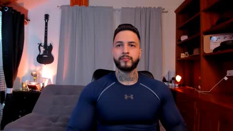 Snapshot of max_dic1 chatting on 02/02/25, 03:21 max D. online show from 02/02/25, 03:21