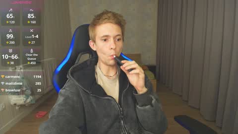 Snapshot of max_gen chatting on 12/21/24, 03:58 Max Gen with tats 24years And Ethan without tats 20 years online show from 12/21/24, 03:58