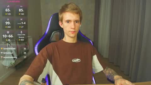 Snapshot of max_gen chatting on 12/30/24, 08:04 Max Gen with tats 24years And Ethan without tats 20 years online show from 12/30/24, 08:04