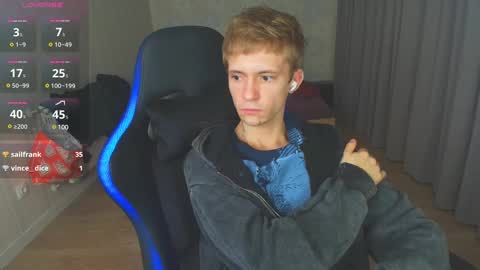 Snapshot of max_gen chatting on 01/18/25, 03:31 Max Gen with tats 24years And Ethan without tats 20 years online show from 01/18/25, 03:31