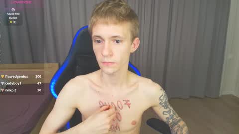 Snapshot of max_gen chatting on 02/09/25, 10:43 Max Gen with tats 24years And Ethan without tats 20 years online show from 02/09/25, 10:43