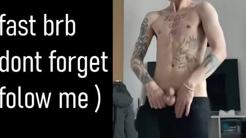 Snapshot of max_gen chatting on 02/25/25, 01:41 Max Gen with tats 24years And Ethan without tats 20 years online show from 02/25/25, 01:41