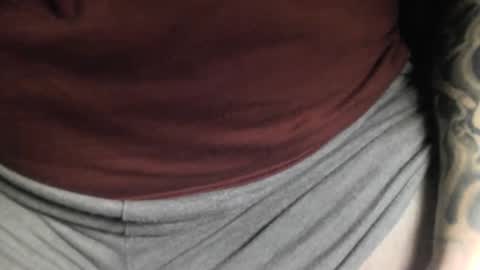 Snapshot of max_gv chatting on 10/12/25, 04:22 max_gv online show from 10/12/25, 04:22