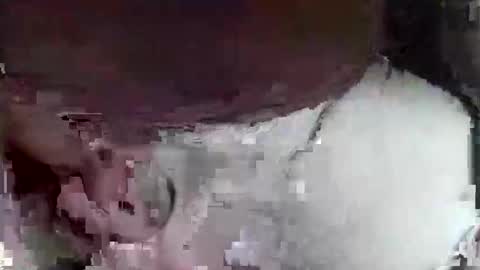 Snapshot of max_gv chatting on 11/15/25, 06:37 max_gv online show from 11/15/25, 06:37