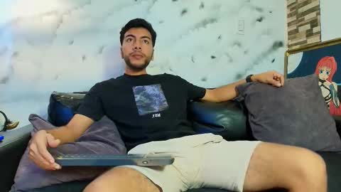 Snapshot of max_hornye chatting on 02/05/26, 07:18 Max Hornye online show from 02/05/26, 07:18