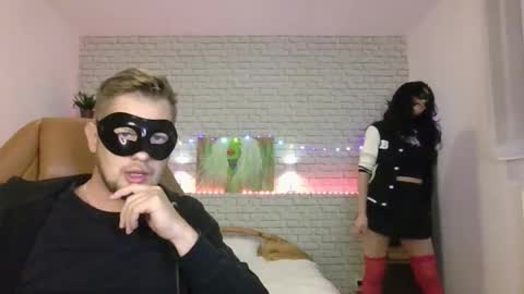 Snapshot of max_mila_888 chatting on 09/10/25, 09:20 Max Aliya online show from 09/10/25, 09:20