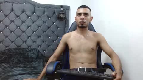 max milk2 online show from 03/02/26, 06:59